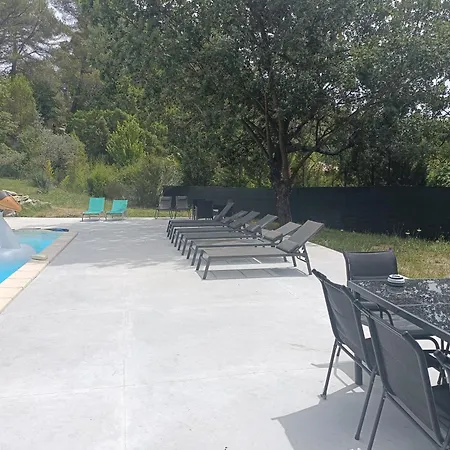 Magda 12 Couchages Guest house 4*