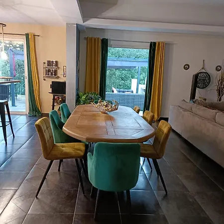 Magda 12 Couchages 4* Montferrat (Var)