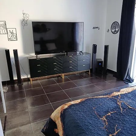 Magda 12 Couchages بيت ضيافة 4*